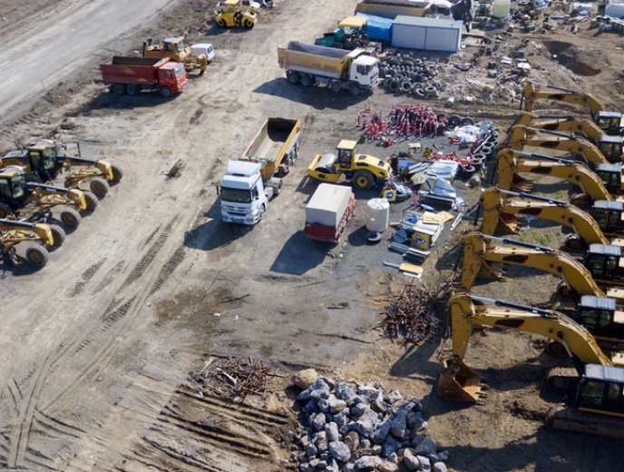 heavy duty equipment cleaning